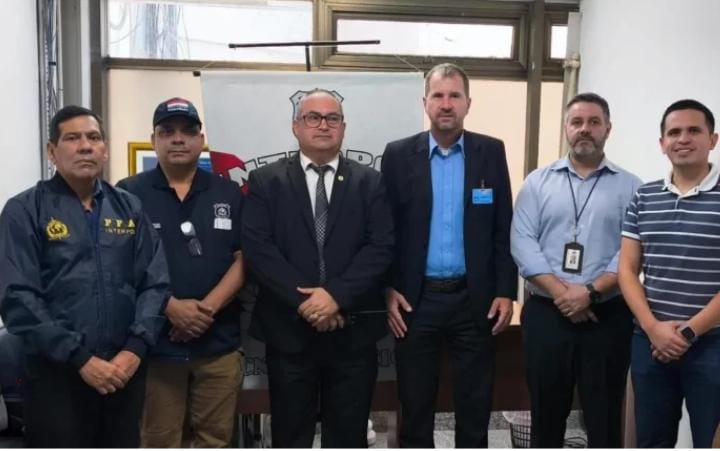 Exdiputado Checo por 9 años se escondió en Paraguay y ahora fue extraditado