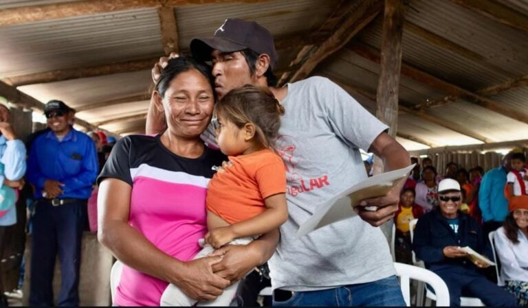 Registro Civil llegó a Puerto Pinasco y casó gratuitamente a 150 parejas indígenas