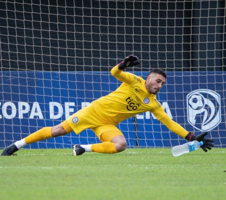 (VIDEO) Olveira reaccionó en medio de su nota y le gritó a “lcdtm” a un “utilero” de Cerro