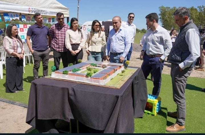 Bachi Núñez vicheó obras en Villa Hayes: “Es muy importante coordinar esfuerzos”