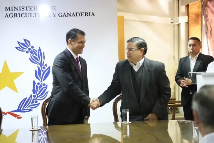 ¡Asumió nuevo Viceministro de Agricultura!