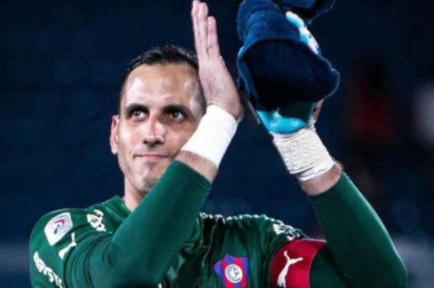 “Gatito” Fernández va a jugar ante General Caballero