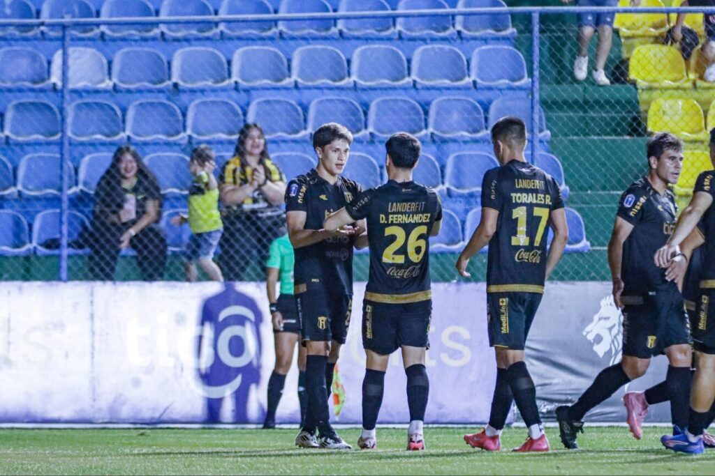 Guaraní ya está en semifinales de la Copa Paraguay