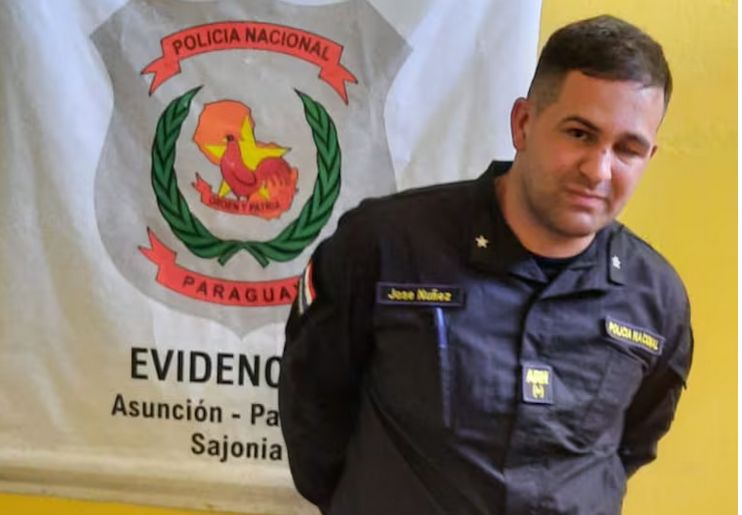 ¡Ñañecompletama! Detienen a un policía trucho