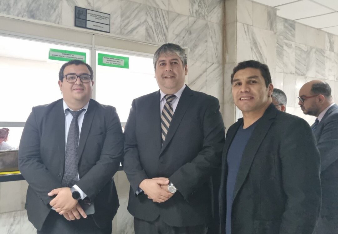 Desestiman demanda contra Salvador Cabañas