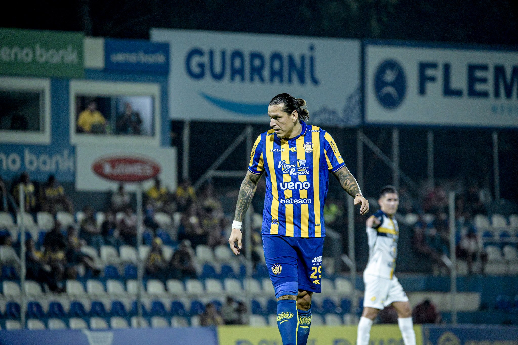 “Ropero” Santander se operó de urgencia