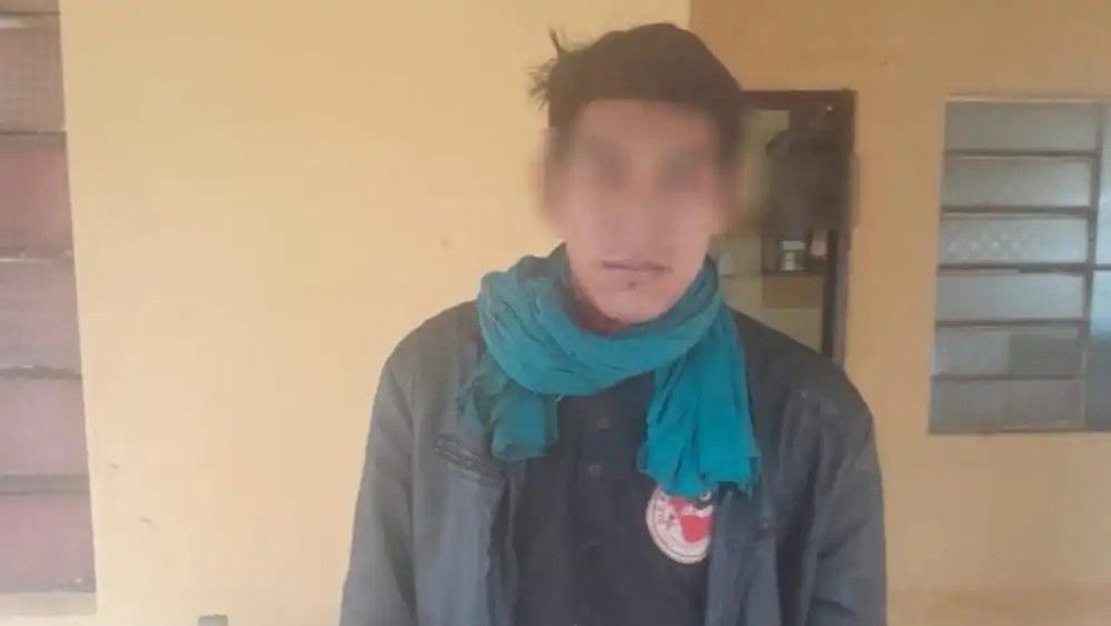 ¡Liquidó a su propio túa de dos estocadas!