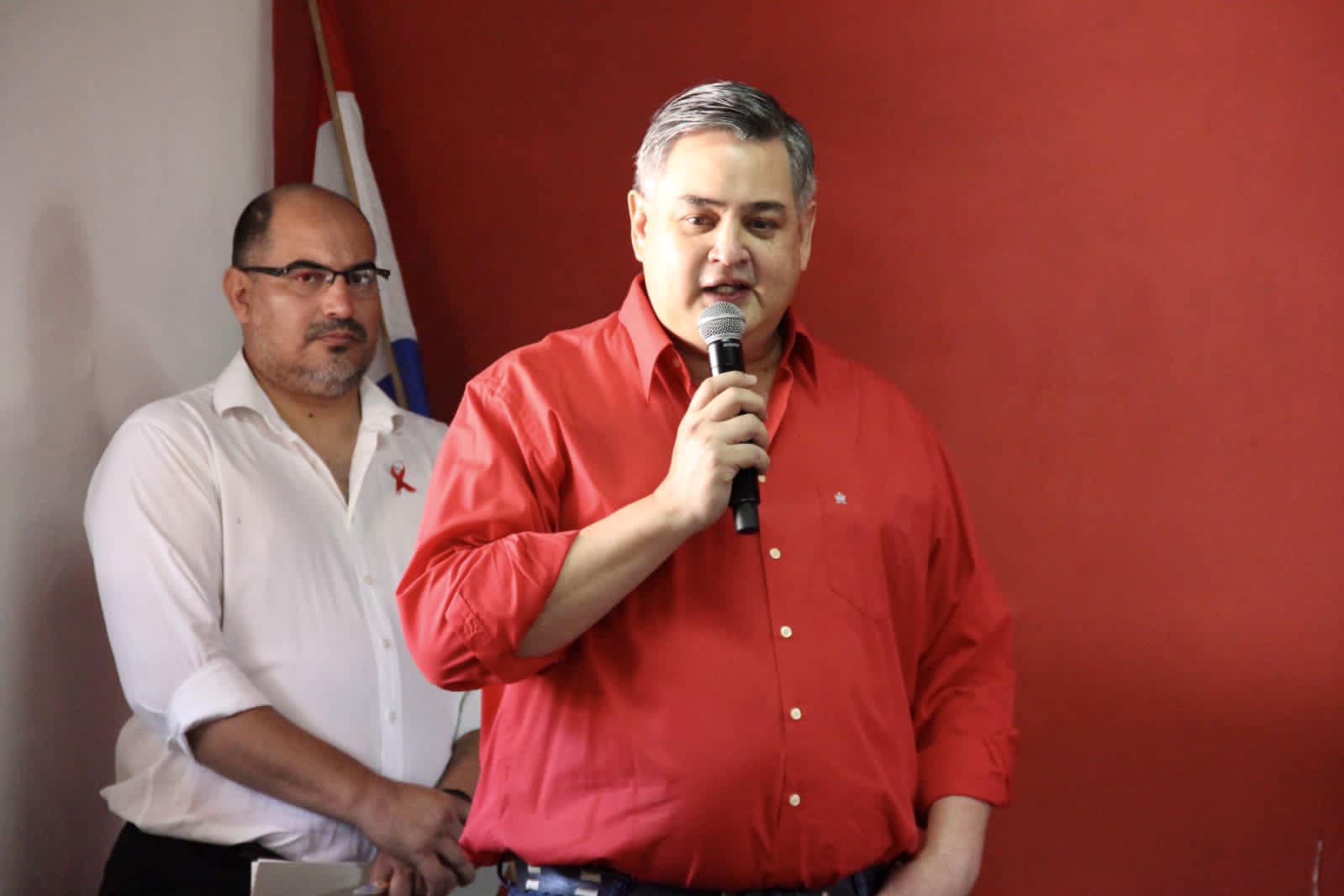 Diputado cañea a equipo Yo Creo por no hacer nada en 6 años: “¿Qué hicieron?”