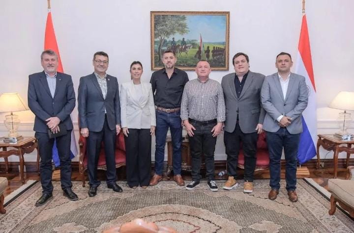 Ojerepartita más ambulancias para todos los departamentos