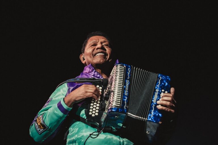 ¡Hoy se baila en el Cumbiasónico en Face’s!