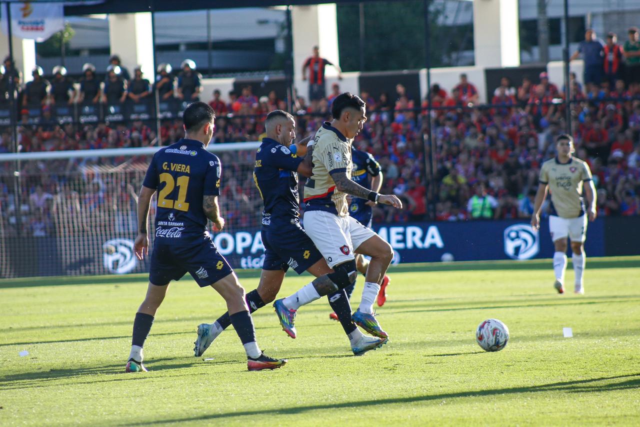 Cerro Porteño empató ante el “Triki” y festejó los goles de Libertad ante Guaraní