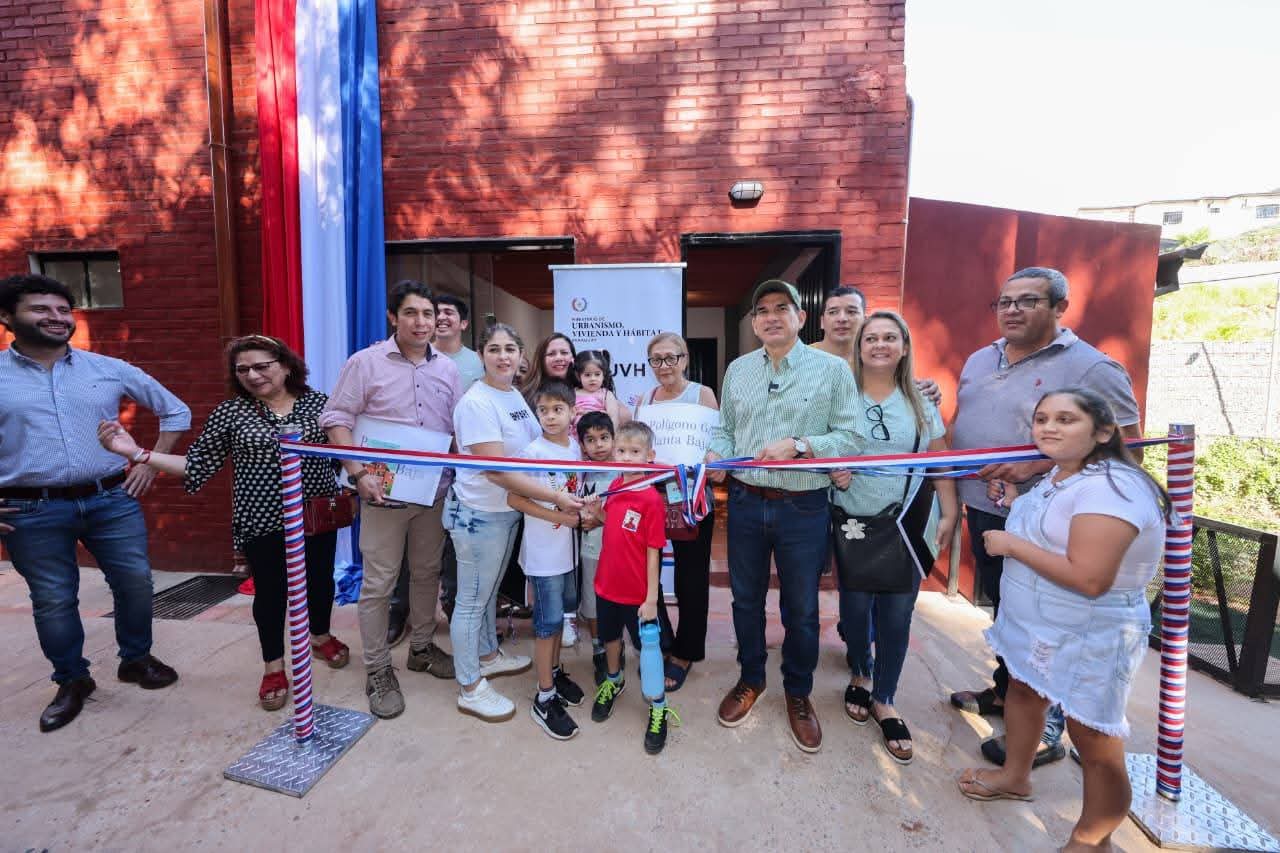 Chacarita Alta: ¡Familias chochas tras recibir viviendas!
