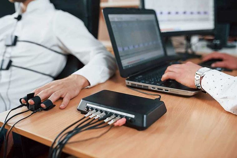 ¡Otutuma reglamento para uso de polígrafo en ascensos de comisarios!