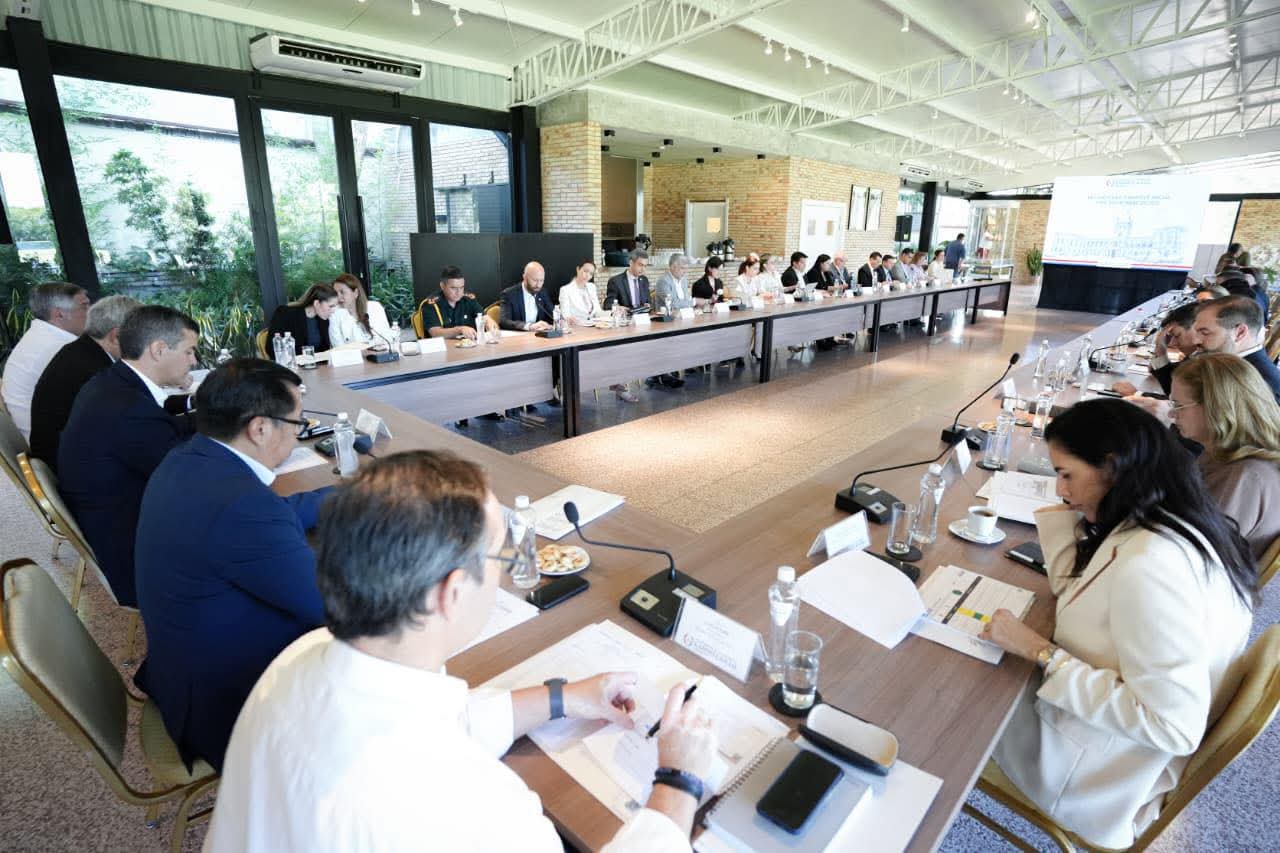 ¡Gobierno ampliará municipios para sistema de protección social!