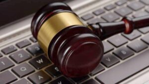 Senabico subasta desde cacerolas hasta camionetazas