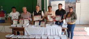 Ayoreos orecibí diccionario de gramática bilingüe por parte de la SPL