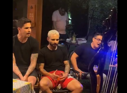 ¡Hay talento! ¡Totín Amarilla demostró que el canto es su palo ra’e!