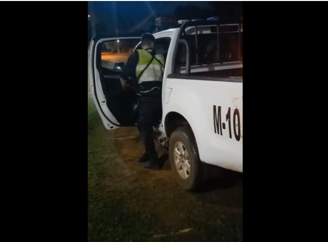 Violento joven fue detenido por golpear a su pareja y hermana voi