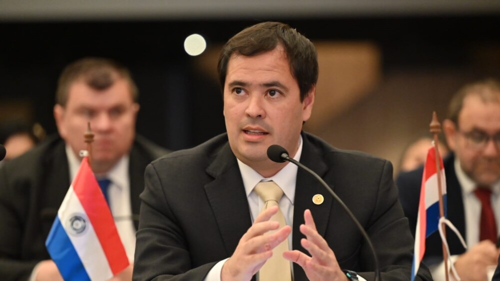 Dipu exige que investiguen a exembajador Yanki por metiche: “Un diplomático no tiene inmunidad”