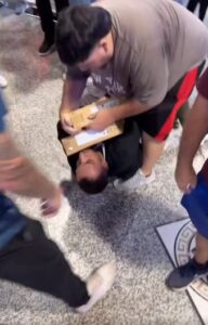 Ñorairô ha ñemyaña entre compradores en pleno Black Friday