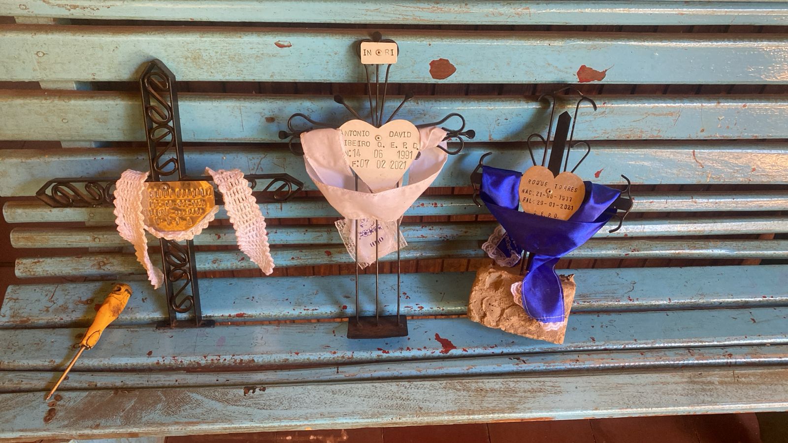 Quiso robar del cementerio y terminó rezando en la comisaría