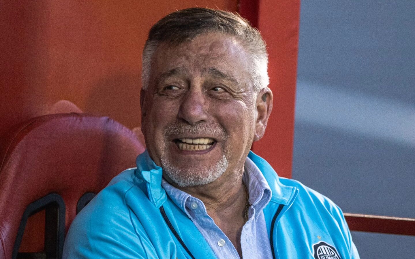 ¡Lo que dijo Almeida del DT que le va a reemplazar! “Le gané 4 puntos de 6 en Ecuador”