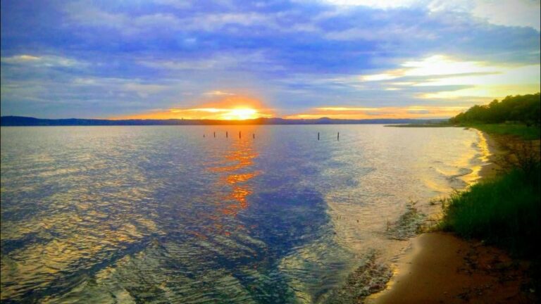 Buscan recuperar emblemático lago Ypacarai