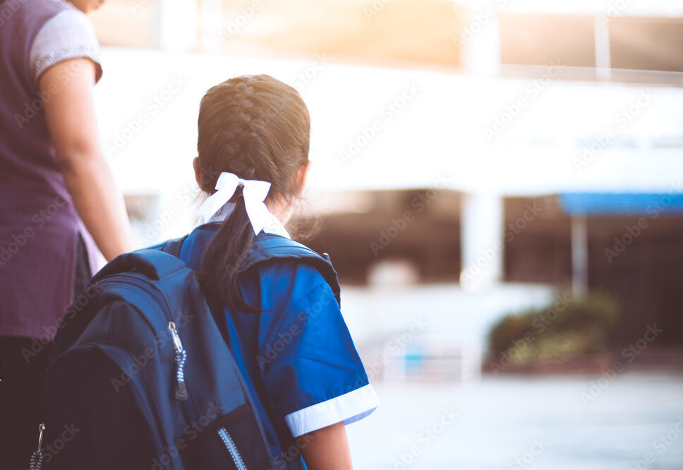 Estudiantes chuchis migran en masa a coles públicos he’ i ministro