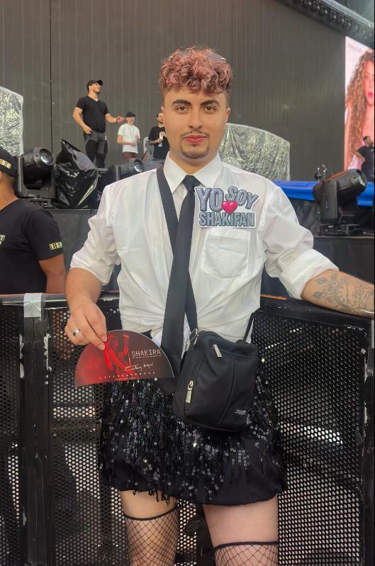 (VIDEO) ¡Colombiano cañeó a influencers que se quejaron de caminar con Shakira!