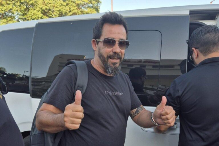 “Vitamina” Sánchez llega el domingo y el martes ya empieza a descuerear a sus jugadores