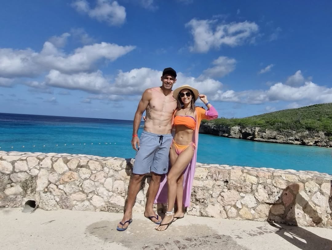 Diego Viera y Meli Segovia disfrutan de las playas de una isla caribeña