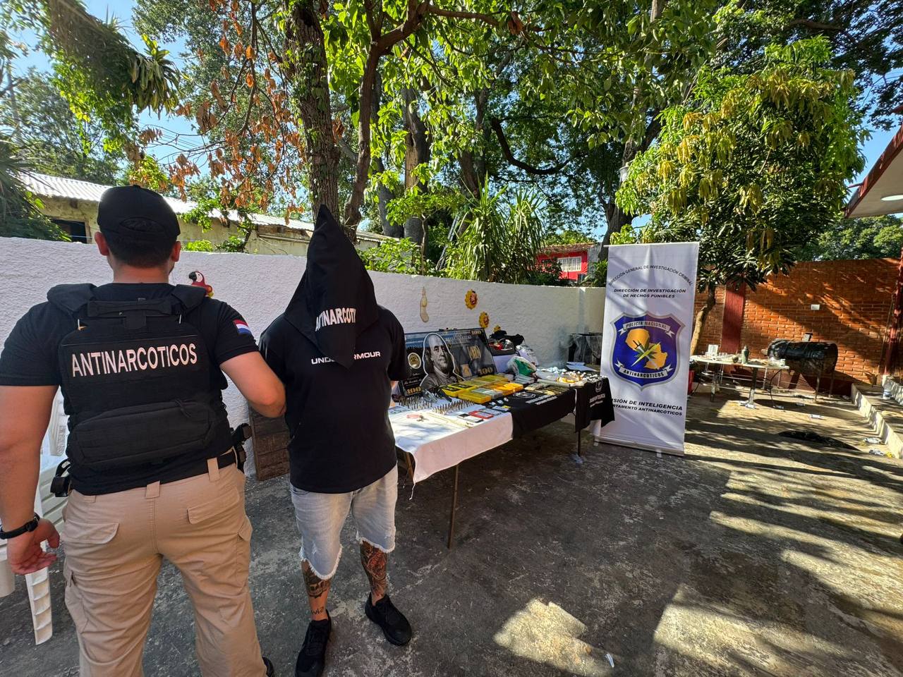 11 detenidos durante festichola de grupo vinculado a A Ultranza