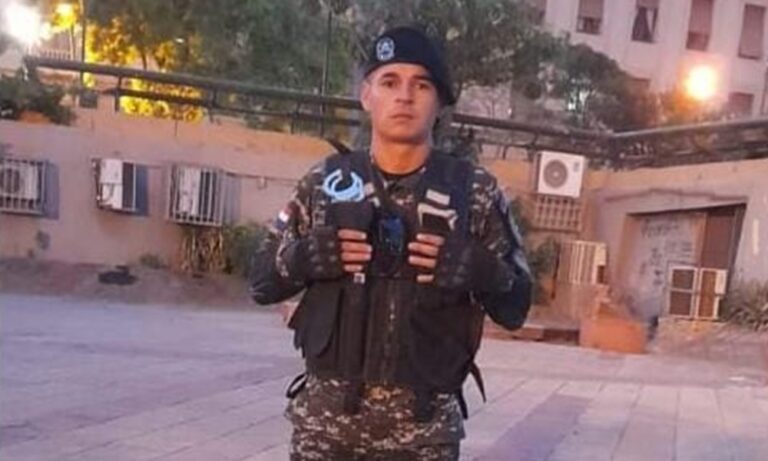 Policía de Paraguay rinde homenaje a primer agente "Lince" muerto en cumplimiento del deber