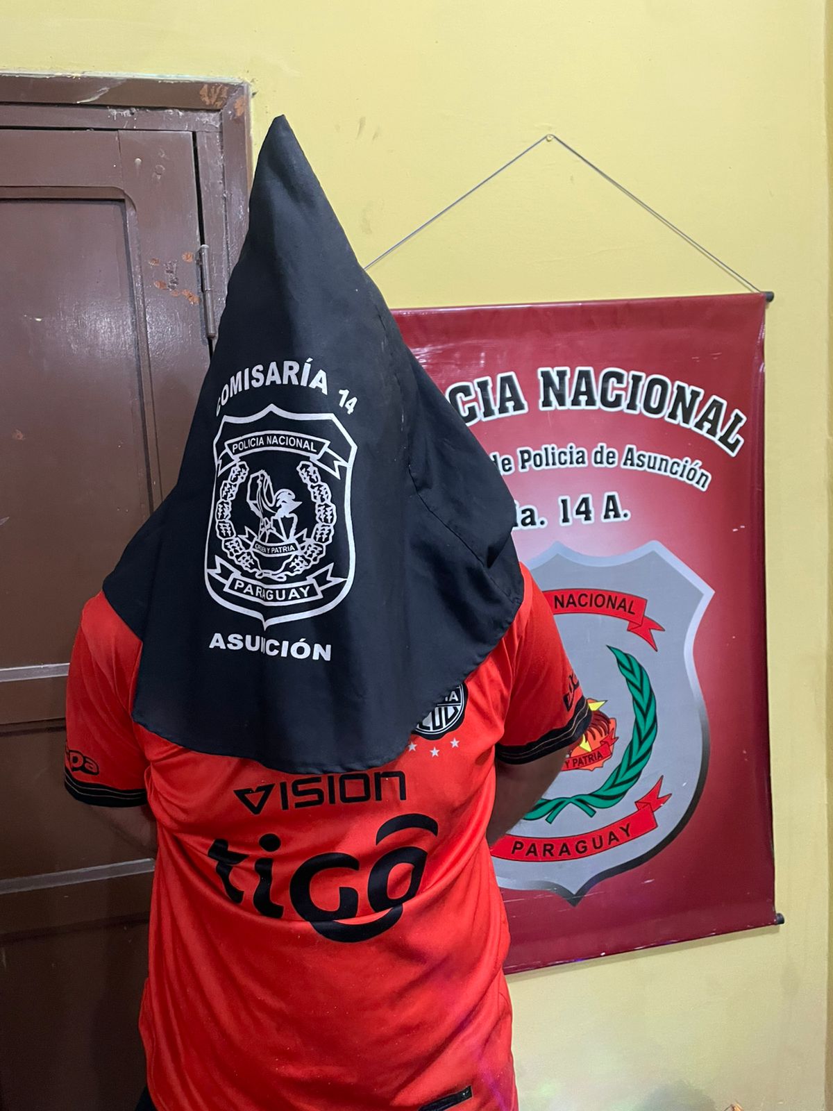 Borracho disparó dentro de la casa de su madre