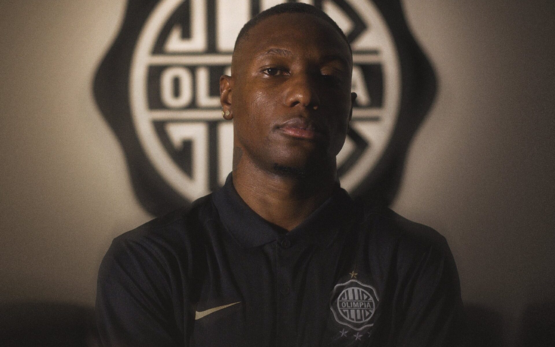 Ya se sumó a la pretemporada de Olimpia el ecuatoriano Aníbal Chalá