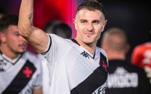 ¡Atendé el dineral de sueldo que cobra el delantero que interesa a Cerro!