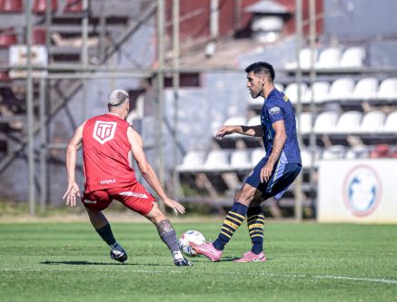 Una victoria cada uno en clásico de vecinos