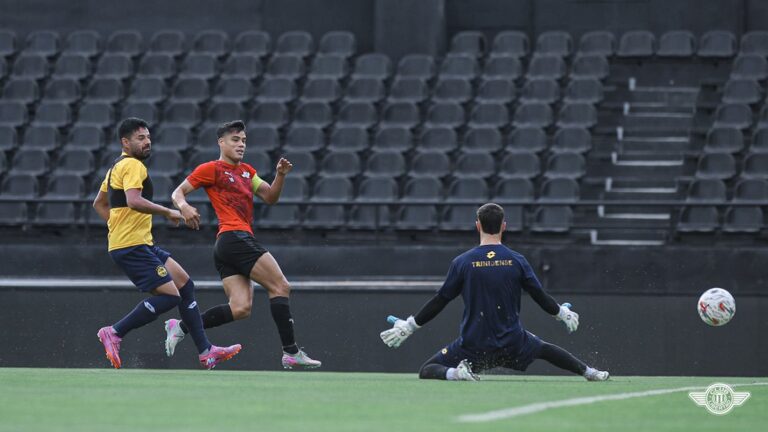 Amistoso de alto voltaje en la Huerta