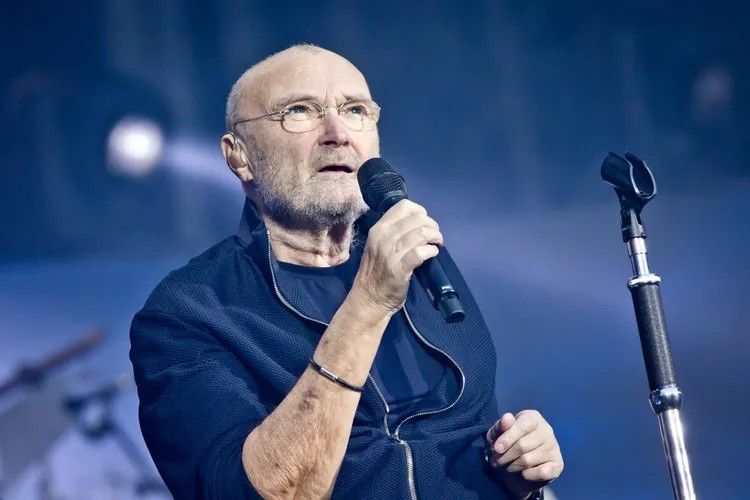 ¡Aninati! El cantante Phil Collins está bajo cuidado médico las 24 horas