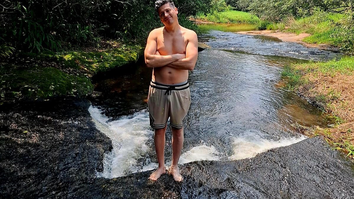 ¡Mañami! Enrique Pavón prefirió vacacionar haciendo turismo interno