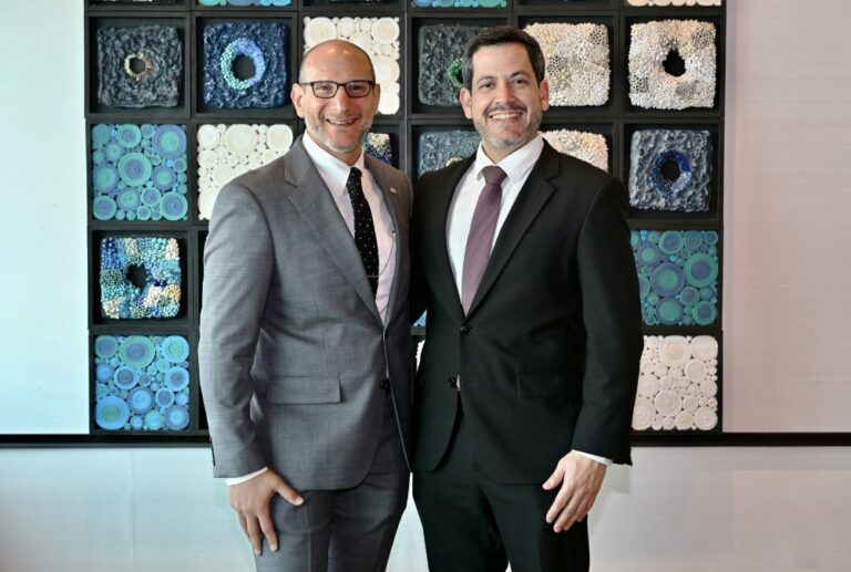 Paraguay y EEUU fortalecen cooperación para una región “segura y próspera”