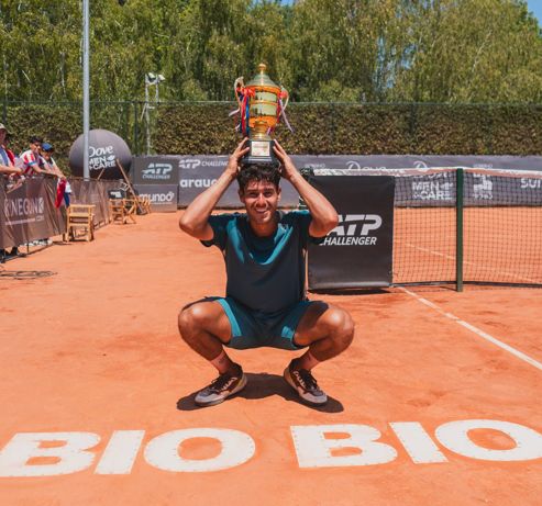 Dani Vallejo gritó campeón en Chile