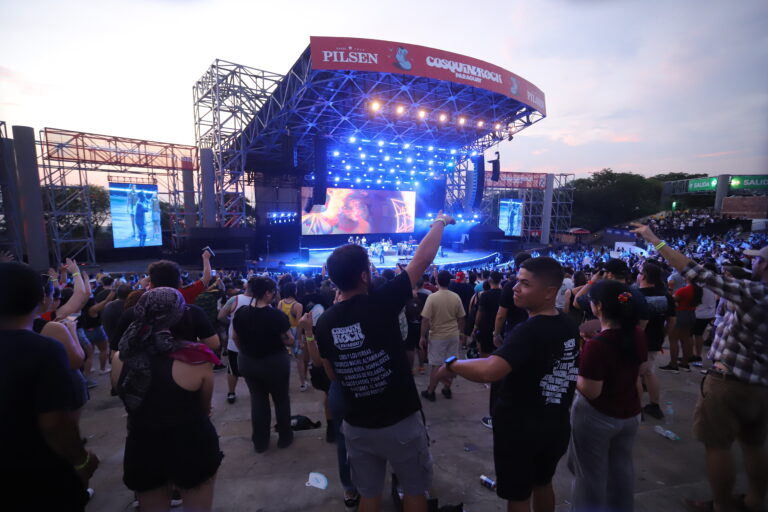 (GALERIA) Cosquín Rock emocionó a los “pendeviejos”