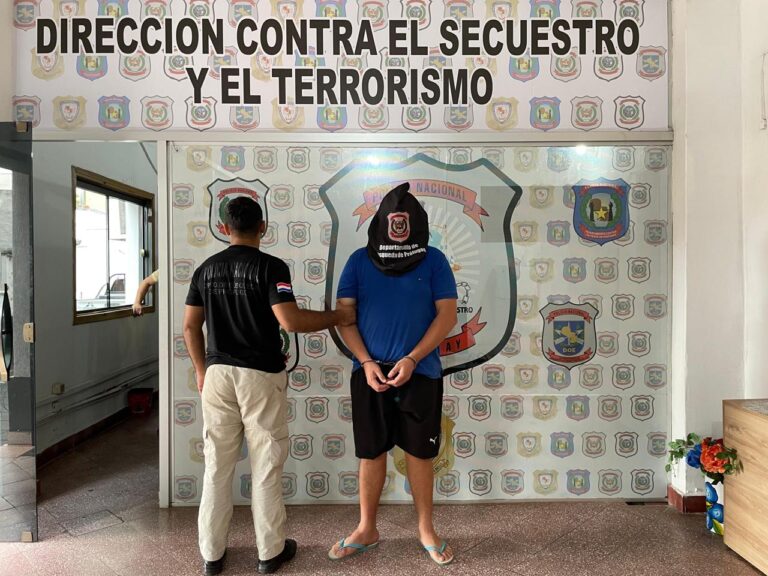 “Camaleón” estafador no pudo zafar de la policía