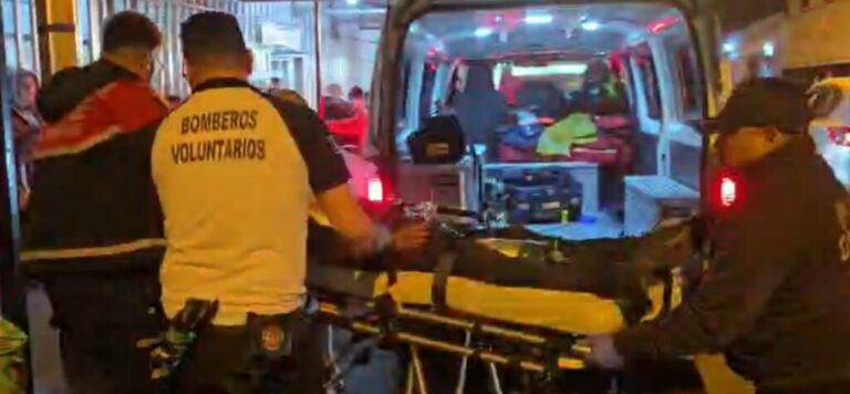 ¡Léka sesentón pactó encuentro íntimo con una bella yiyi, pero apareció el novio y lo apuñaló!