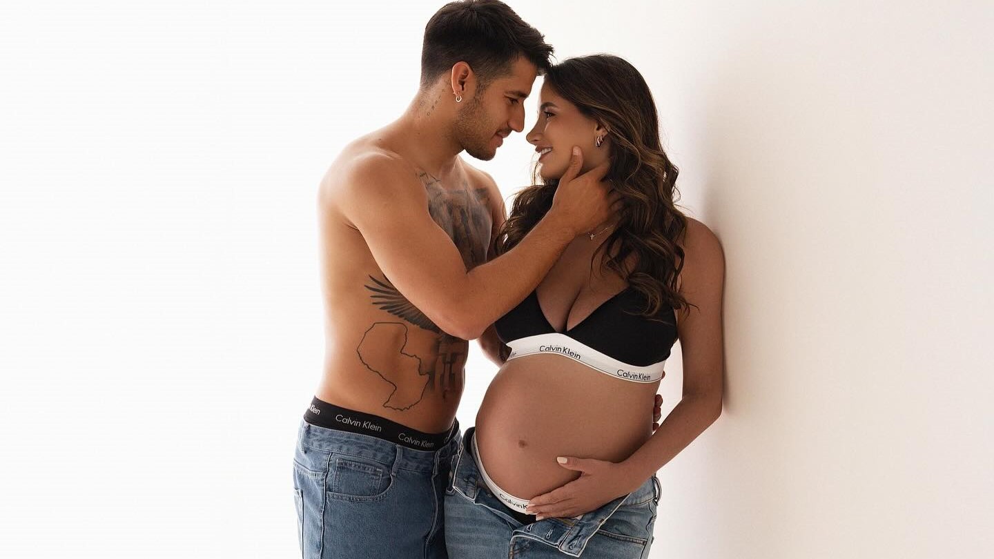 (GALERÍA) Doña de Iván Torres peló fotos de embarazada: “No está siendo como imaginé”