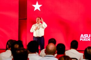 “Asunción sin baches, libre de basura y más segura”, oprometema Camilo Pérez