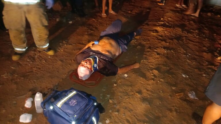 Pasajero “martillero” casi mató a chofer de Bolt en intento de asalto y robo de plata