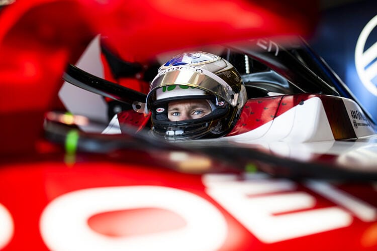 Joshua concluyó su primer test drive en la Fórmula E con la marca Citroën