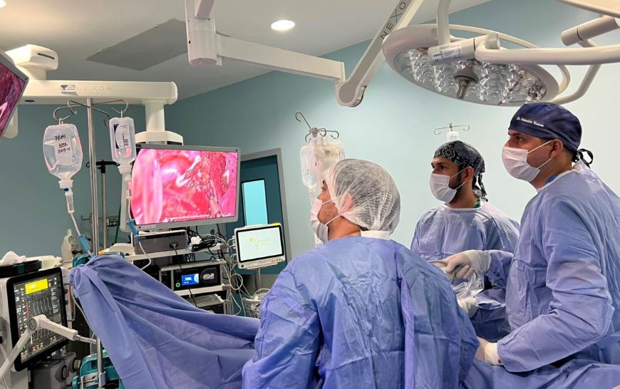 Primera cirugía a paciente con cáncer oiko en Coronel Oviedo
